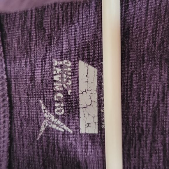 Purple Old Navy Active Quarter Zip Pullover, size Medium - Picture 2 of 5
